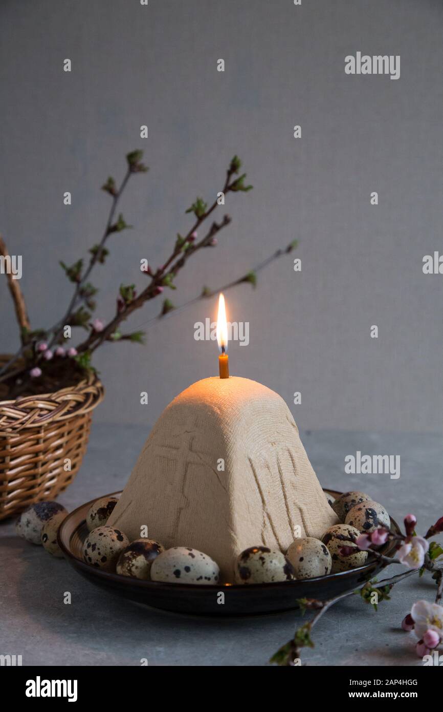 Paskha and kulich, Traditional Orthodox Easter Quark Dessert Curd