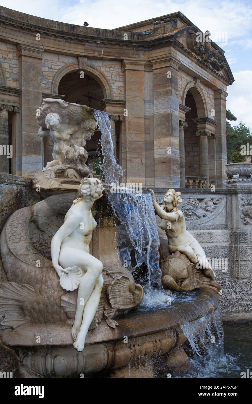 Italian garden hever hires stock photography and images Alamy