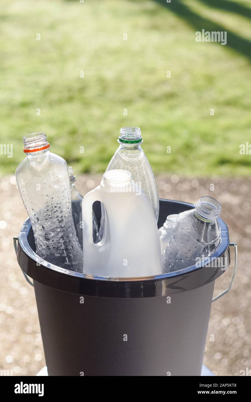 Plastic milk containers hi-res stock photography and images - Alamy