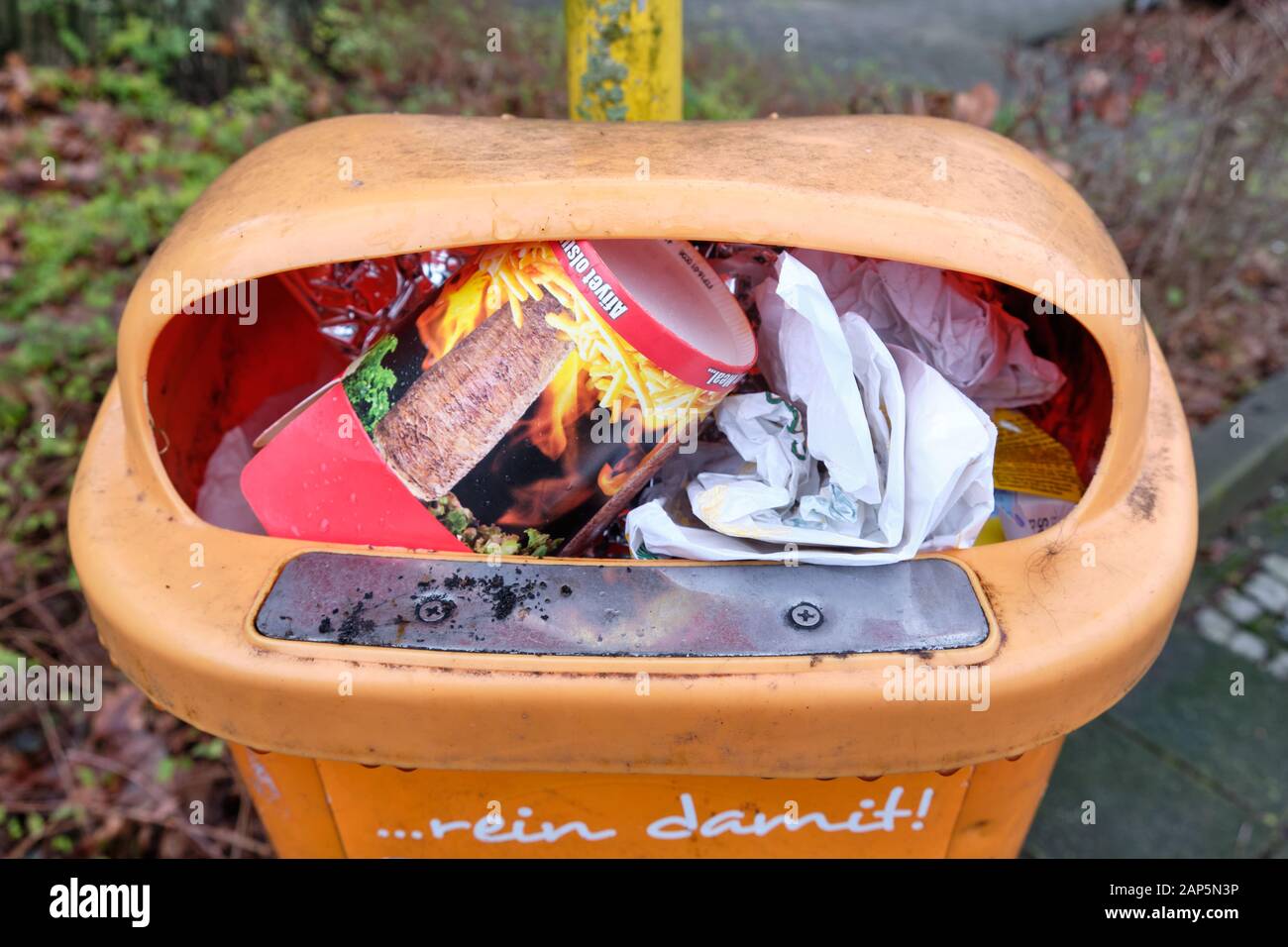 Bus Stop Garbage High Resolution Stock Photography and Images - Alamy