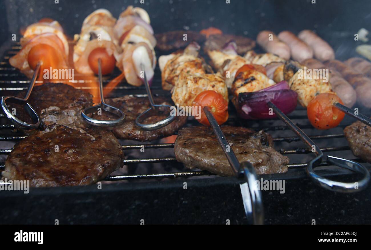 outdoor cooking, Australian Barbecue, Australia Day barbeque Stock Photo -  Alamy