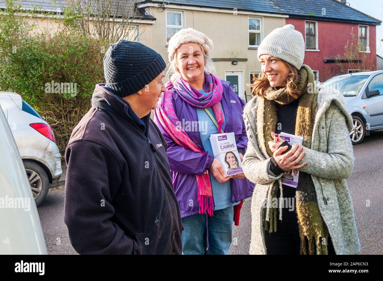 Social Democrat General Election candidate Cllr. Holly Cairns canvassing around Skibbereen with a team of volunteers. Stock Photo