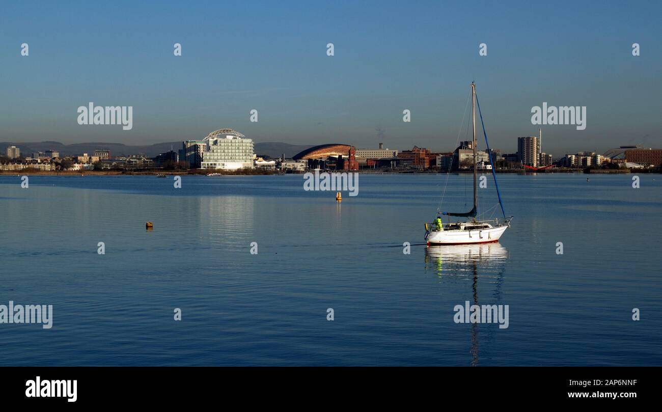 View overlooking Cardiff Bay showing official buildings in the background Stock Photo