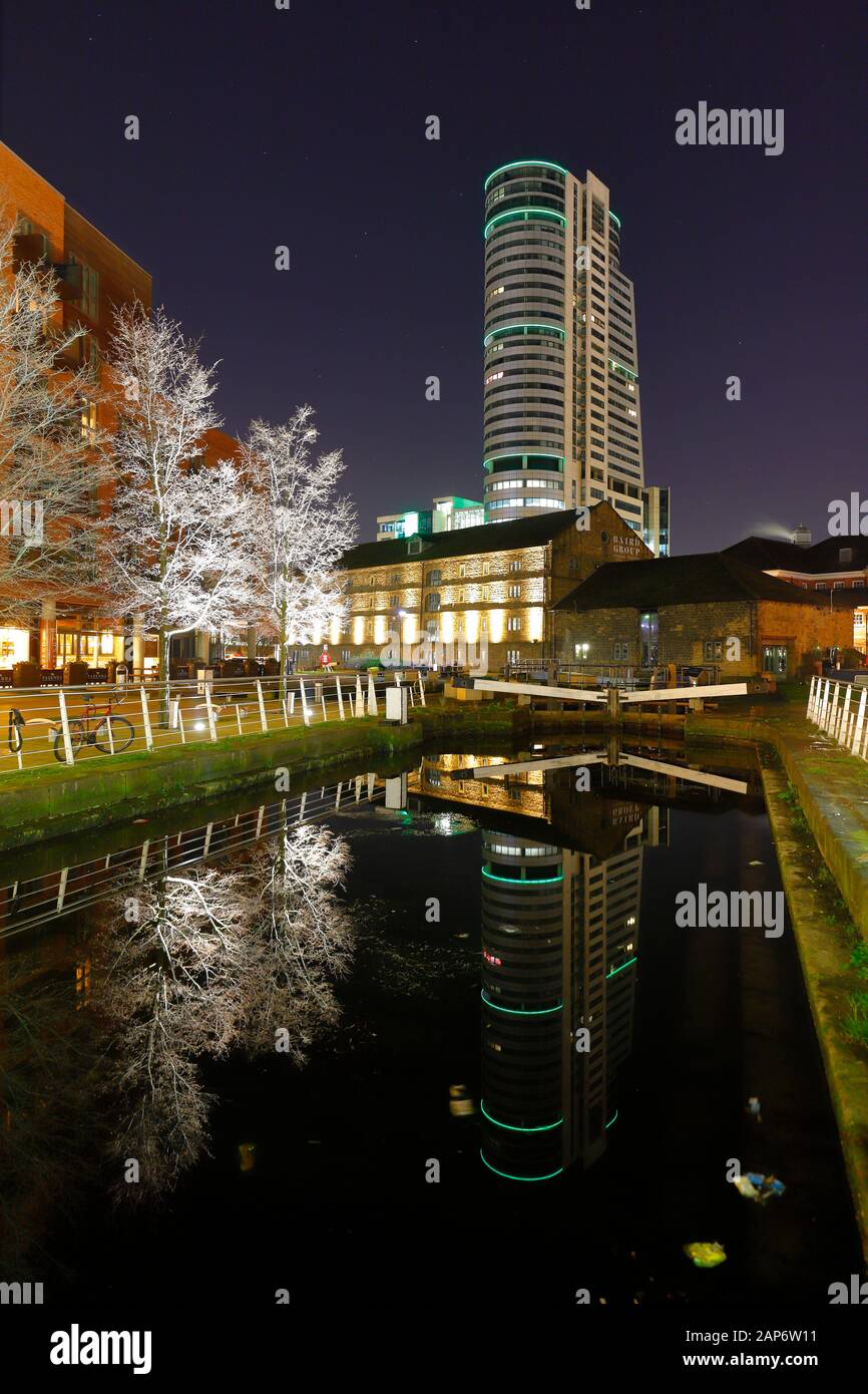 Leeds Liverpool canal in Leeds, with Bridewater Place residential