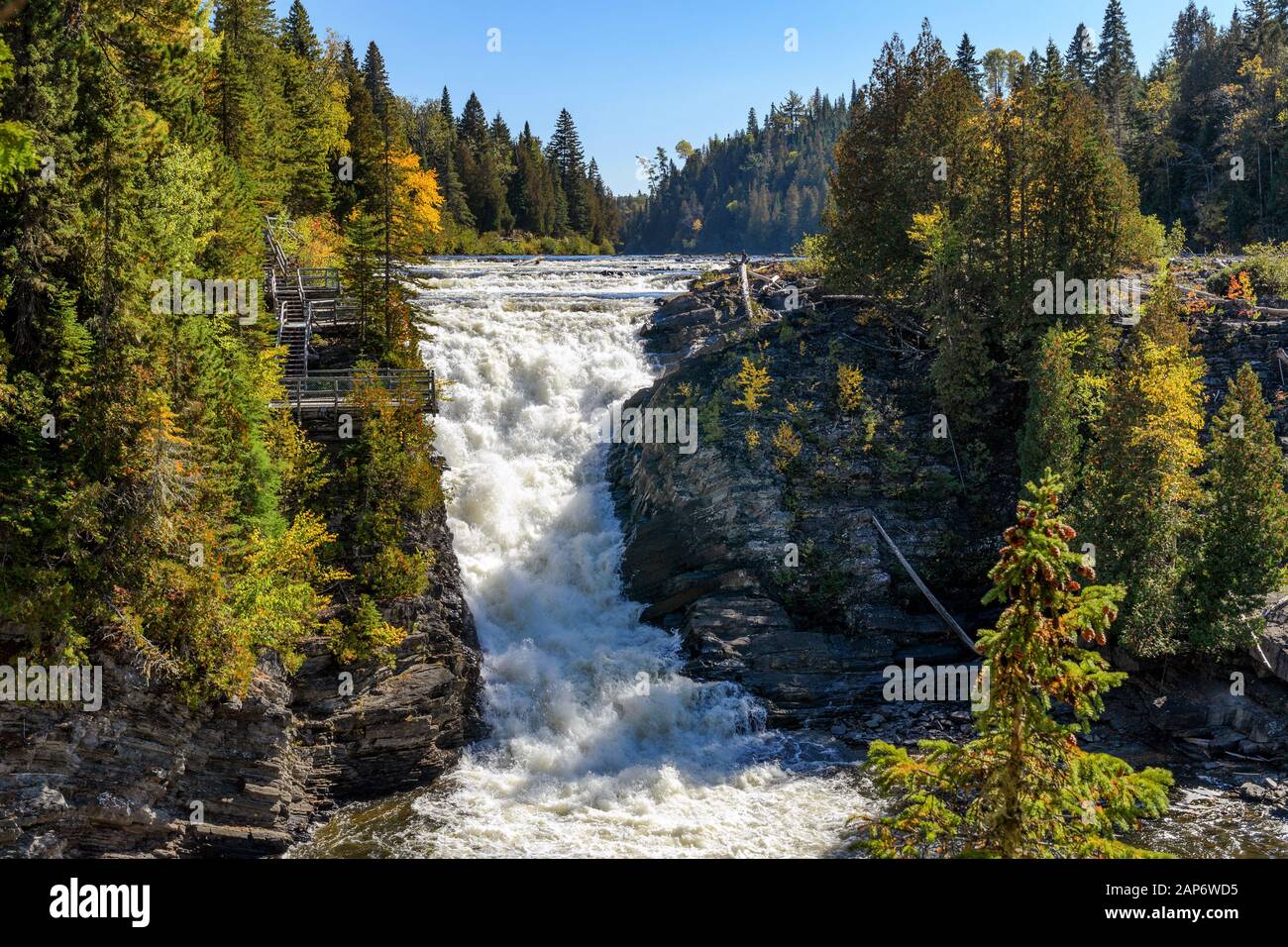 The Grand Sault waterfall, starting point of The Canyon des Portes de l