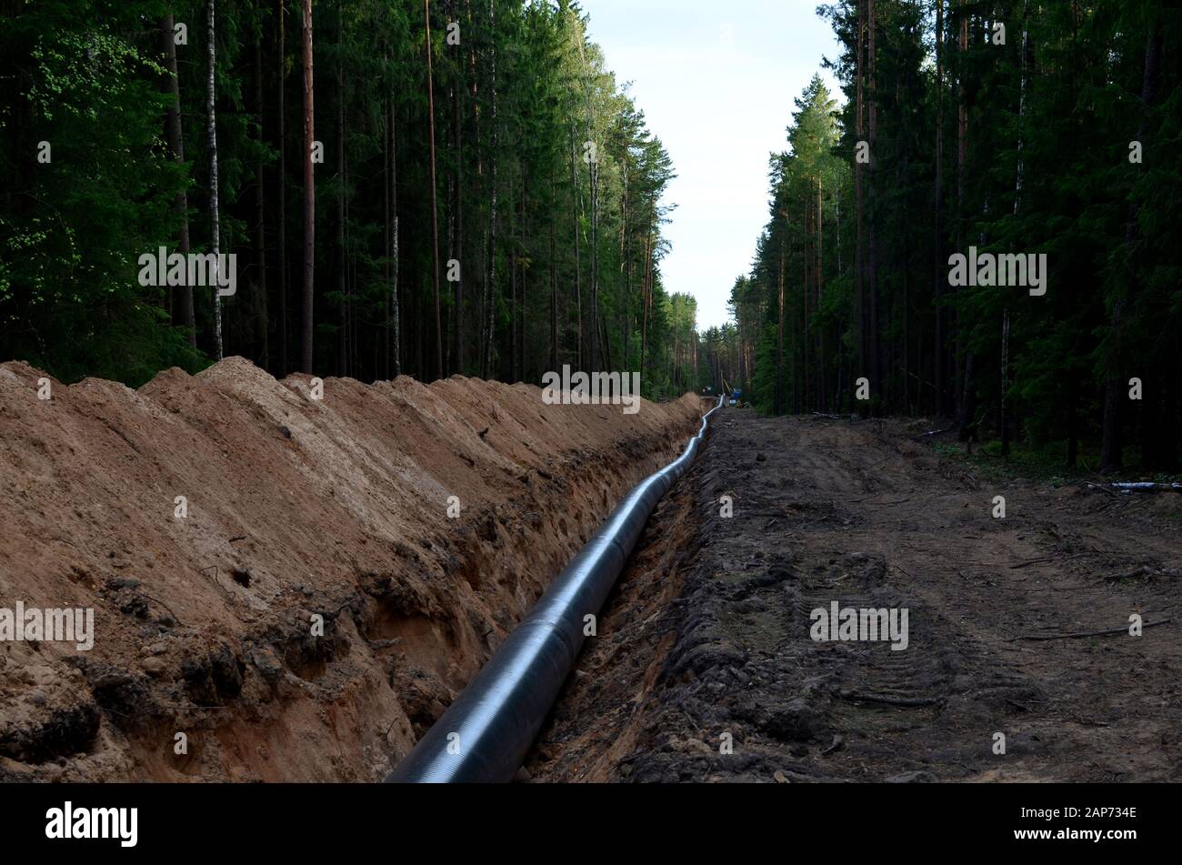 Underground natural gas line hires stock photography and images Alamy