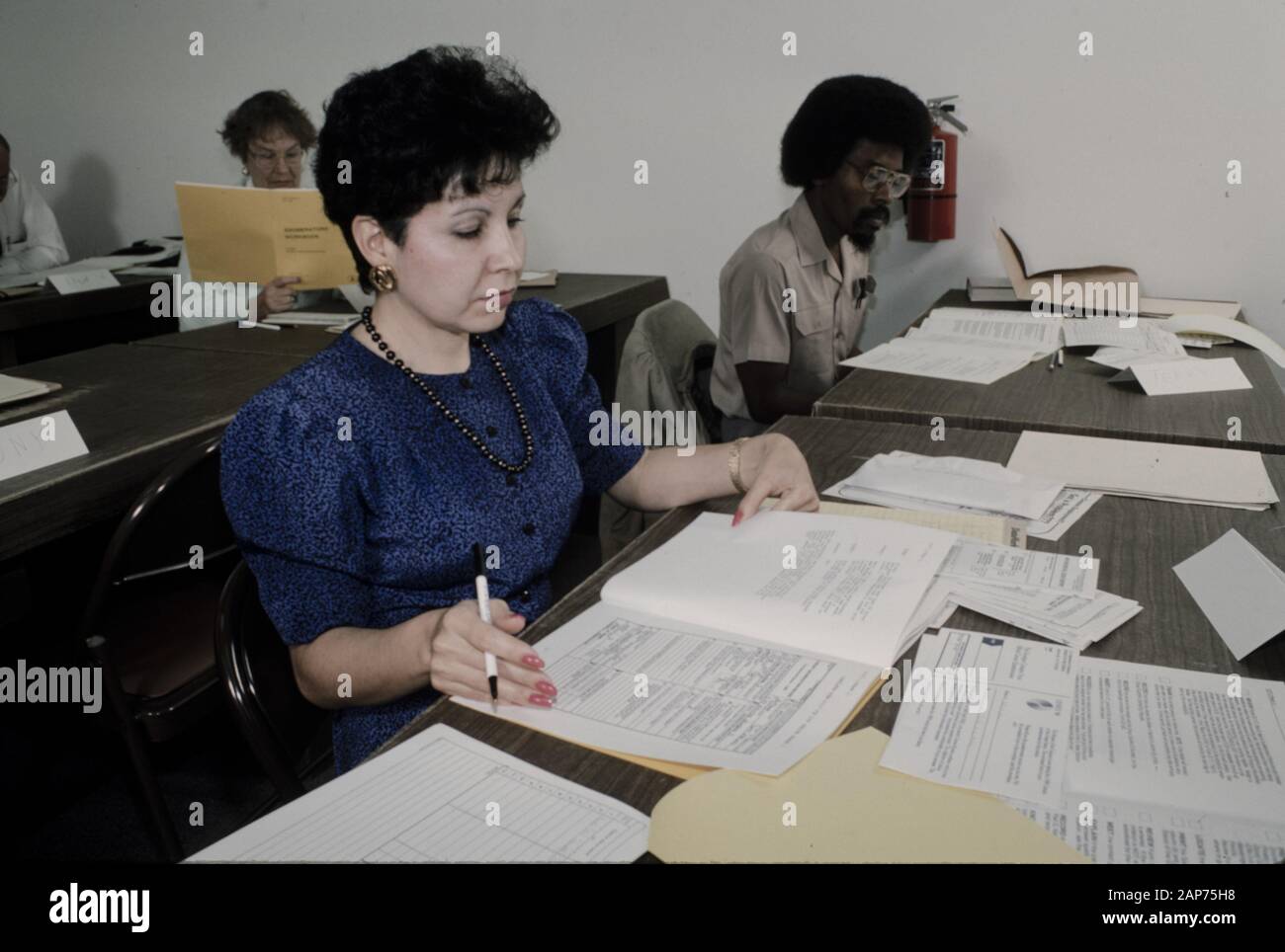 Austin, Texas, USA. 1st Mar, 1990. Temporary 1990 United States Census ...