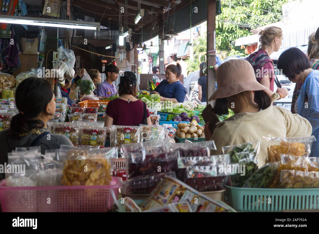 Chiang Mai Market Thailand stall people Stock Photo - Alamy