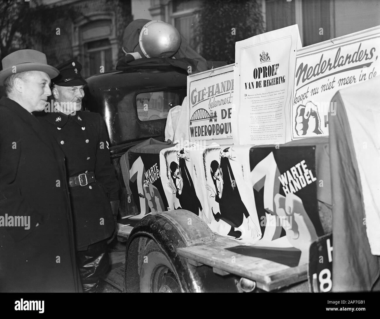 Action against black trade. Truck with posters Date: 22 November 1945 Keywords: actions, posters, crime, trade, advertising, vehicles Stock Photo