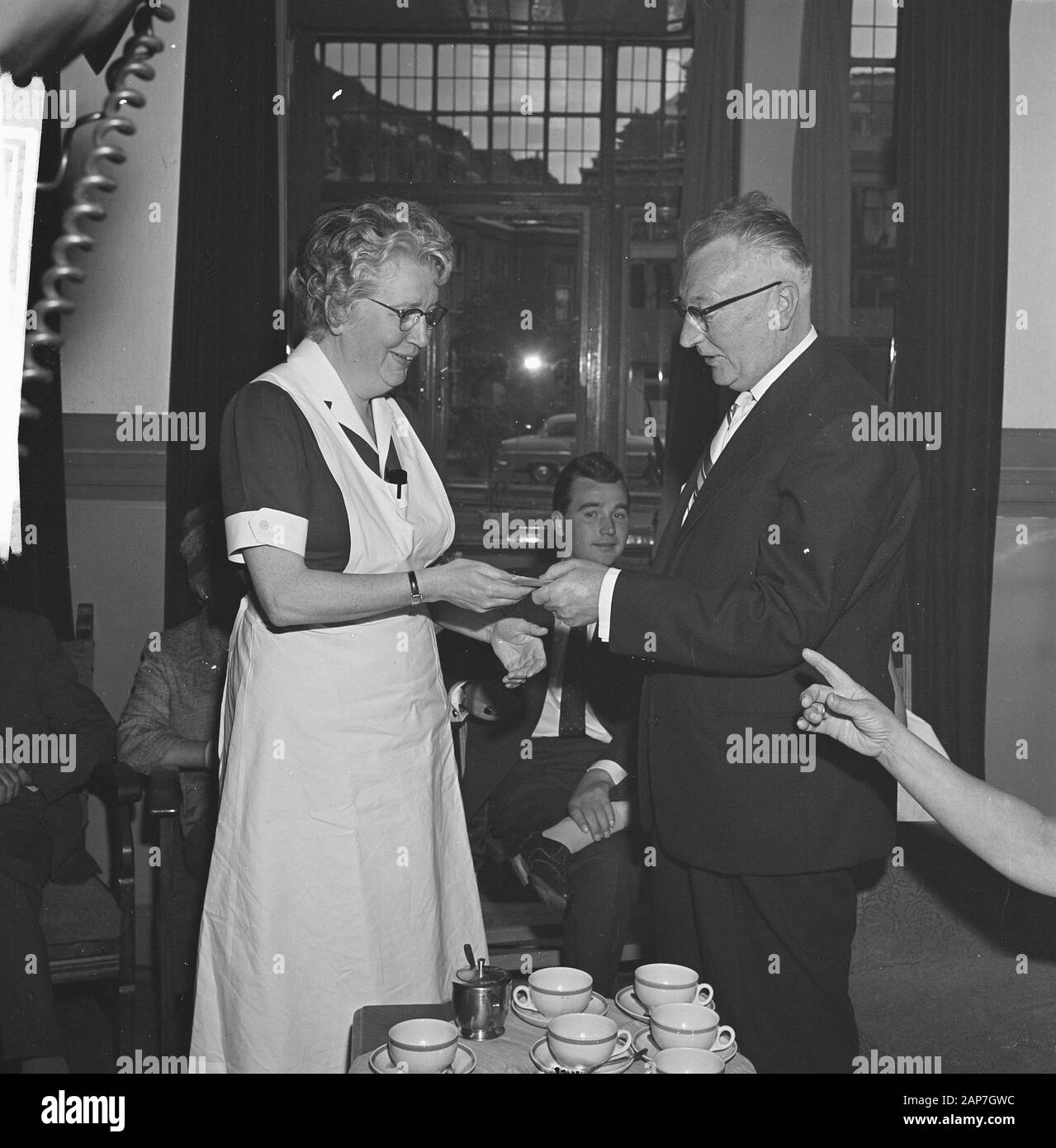 Miss porter hi-res stock photography and images - Alamy, image size:1279x1390