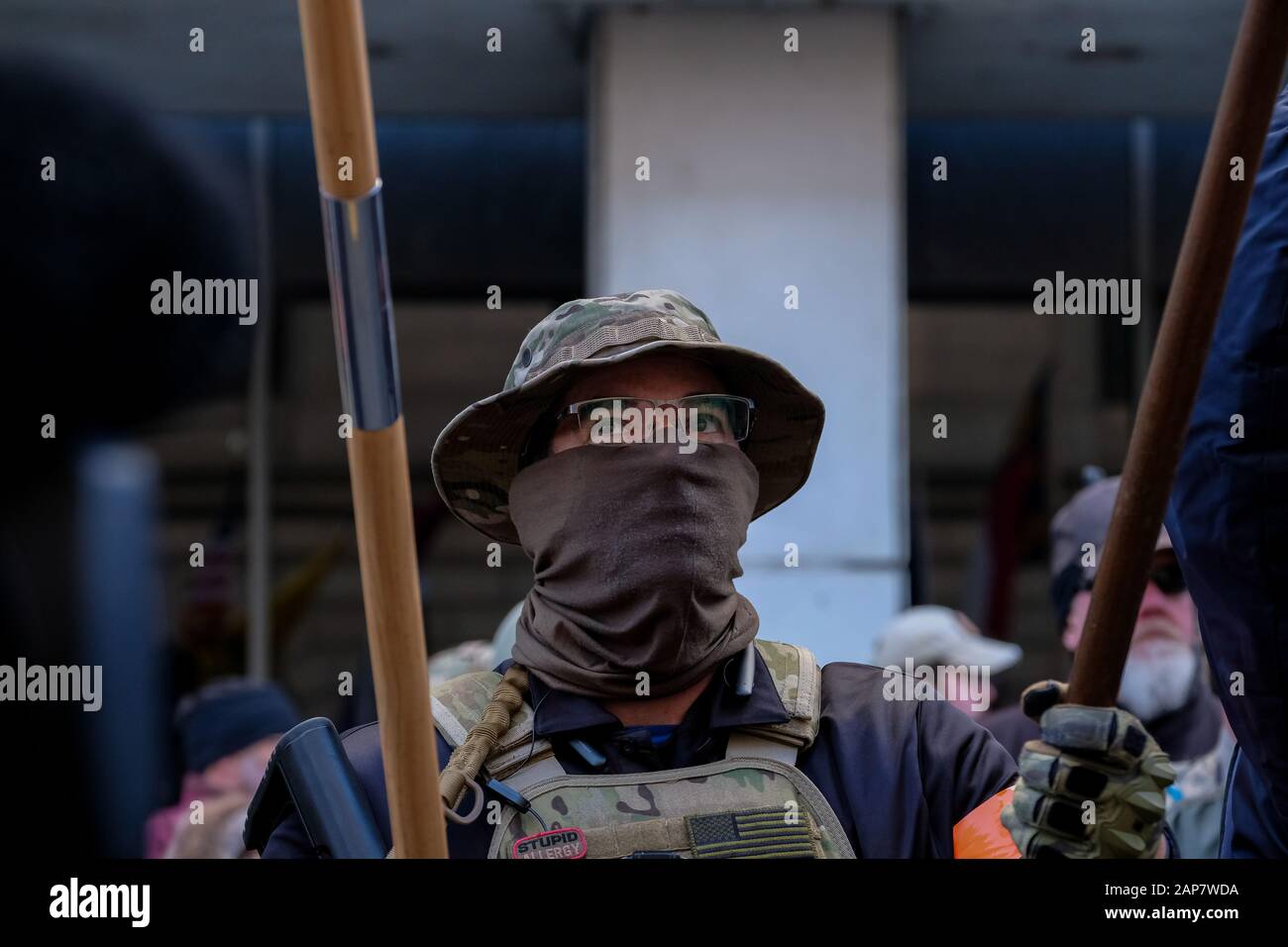 Richmond, United States. 20th Jan, 2020. A militia member looks on during the rally.Thousands of gun supporters rally in Richmond, Virginia to protest proposed gun law changes. Credit: SOPA Images Limited/Alamy Live News Stock Photo