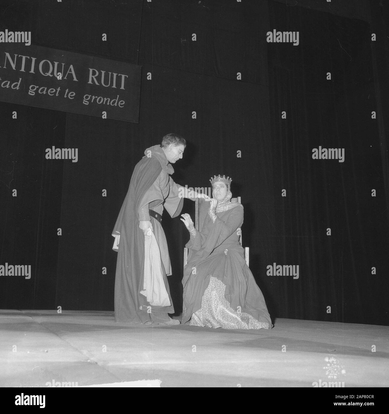 De Gijsbrecht by Dutch Comedy, Ellen