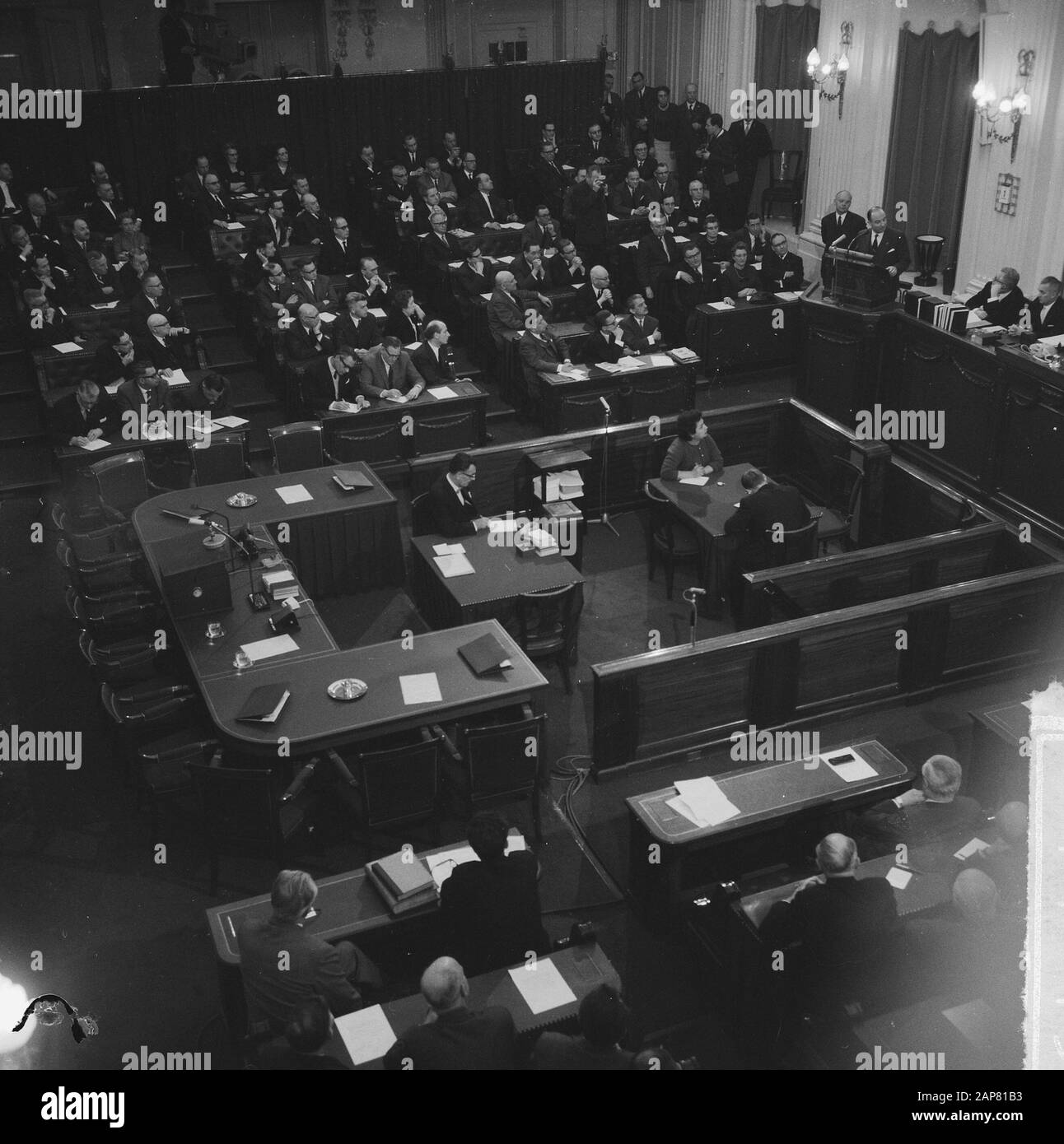 Governement Table Government table mr Black and White Stock Photos & Images - Alamy