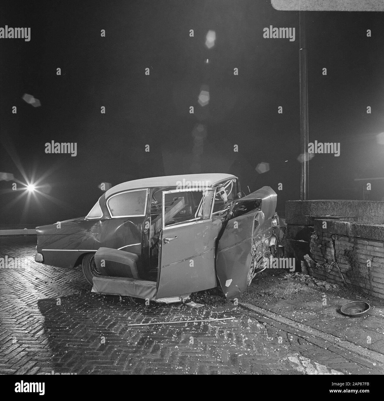 Car accident bergschenhoek hires stock photography and images Alamy