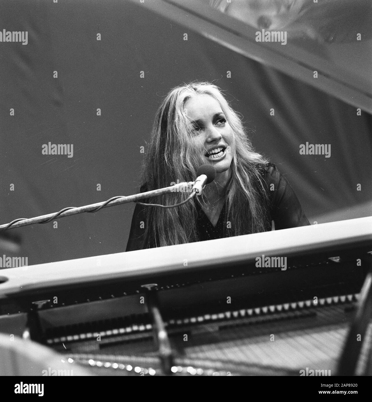 The American singer Chi Coltrane during recordings for the AVRO