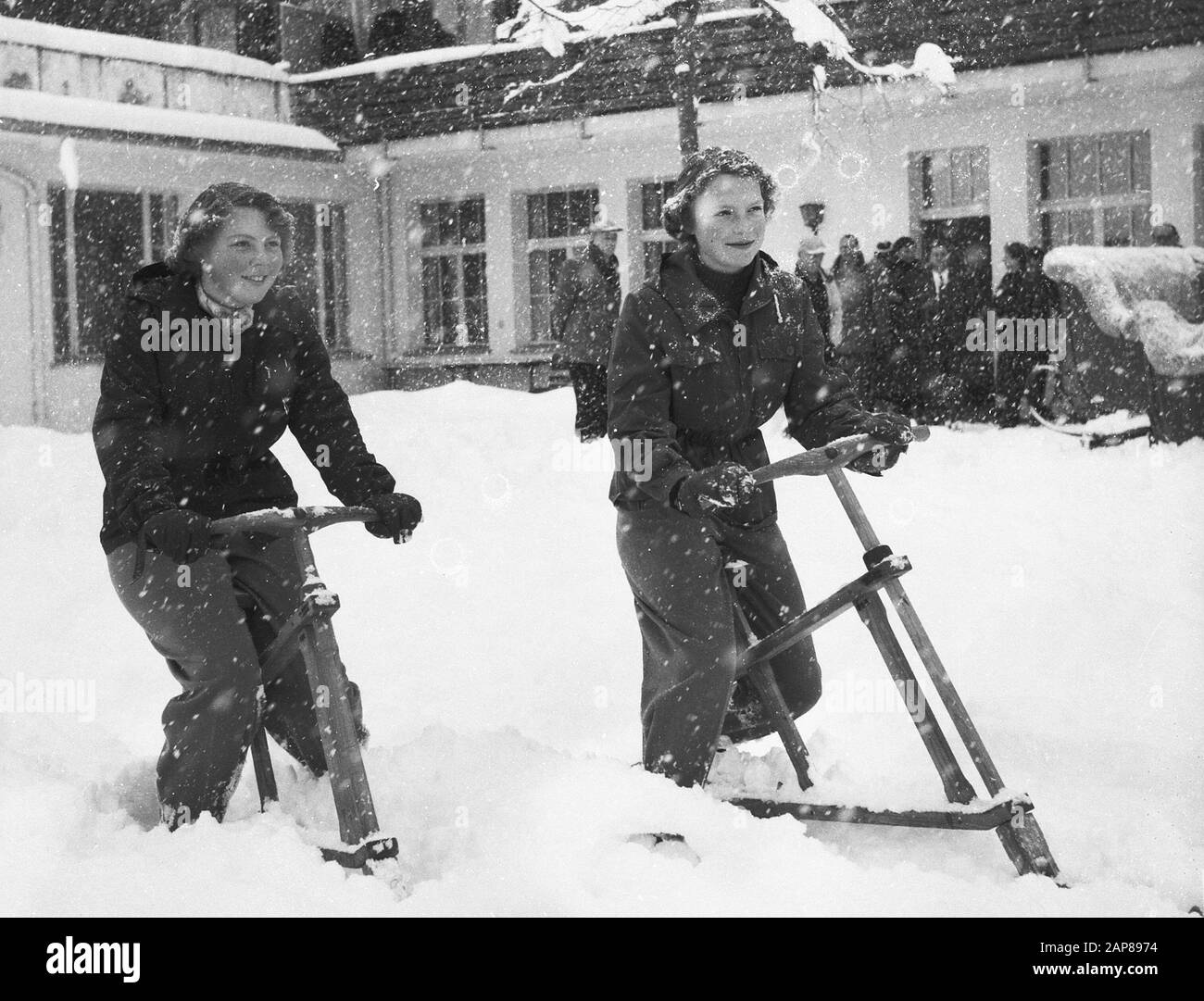 Visit Royal Family to Grindelwald, Arrival Date 28 December 1953