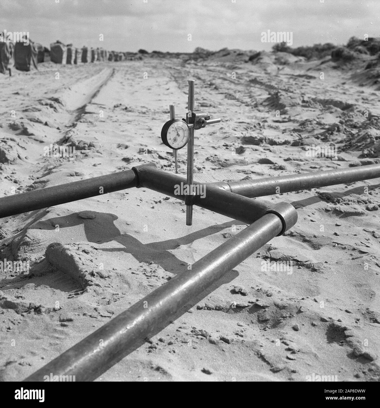 Measuring bridge Black and White Stock Photos & Images - Alamy