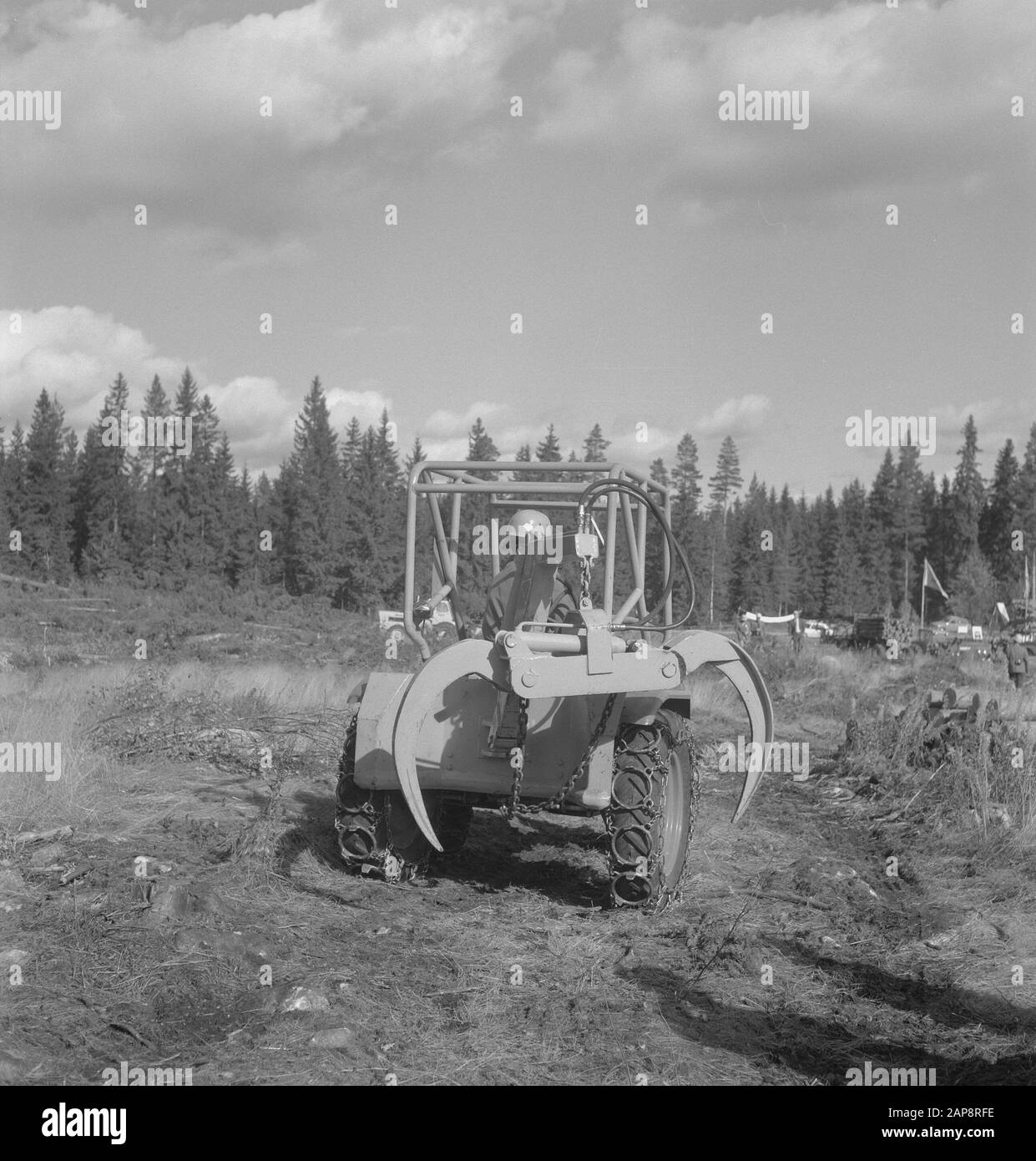 forestry, machines, tools, workers Date: undated Keywords: workers, forestry, machines, tools Stock Photo