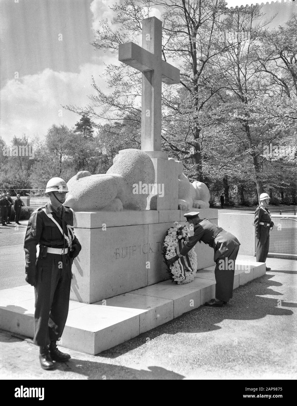 J le Black and White Stock Photos Images Alamy