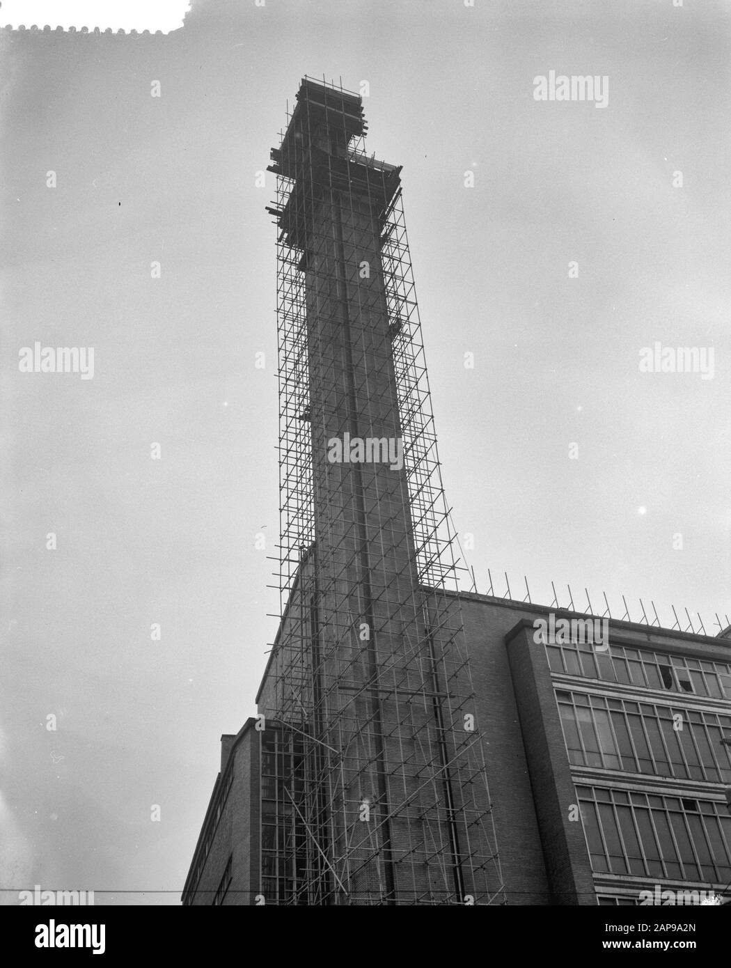 Old rotterdam Black and White Stock Photos & Images - Page 3 - Alamy