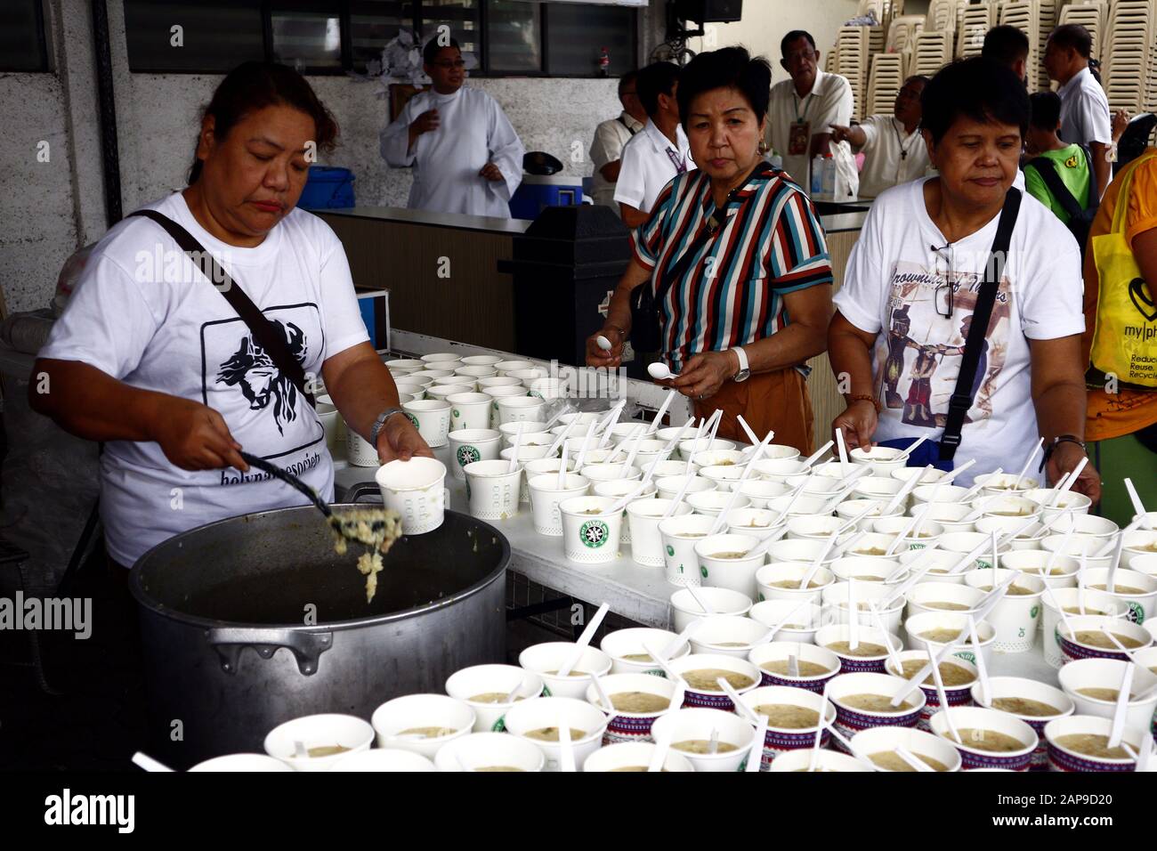Philippines Feeding Program Hi res Stock Photography And Images Alamy philippines-feeding-program-hi-res-stock-photography-and-images-alamy