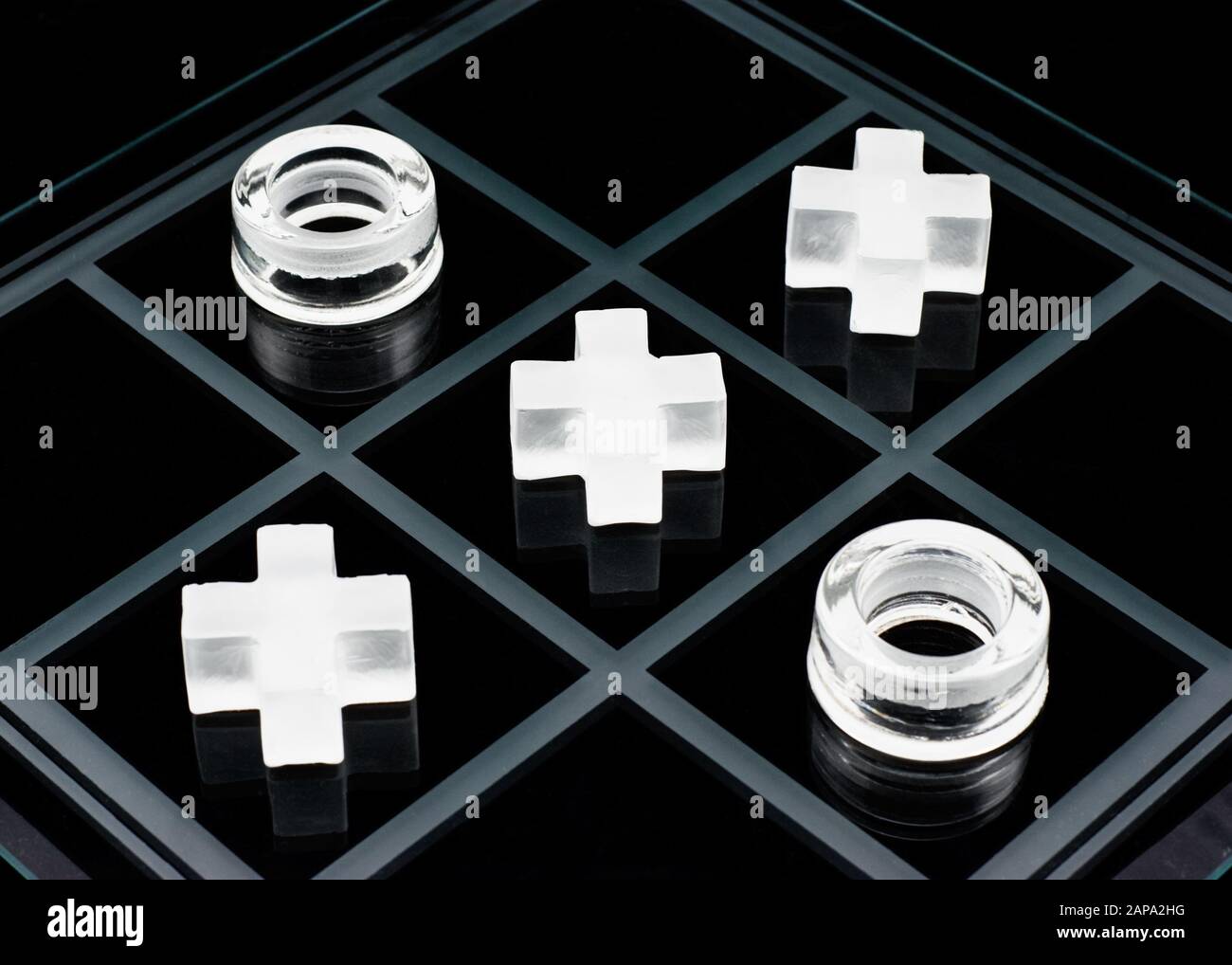 Tic tac toe game hi-res stock photography and images - Alamy