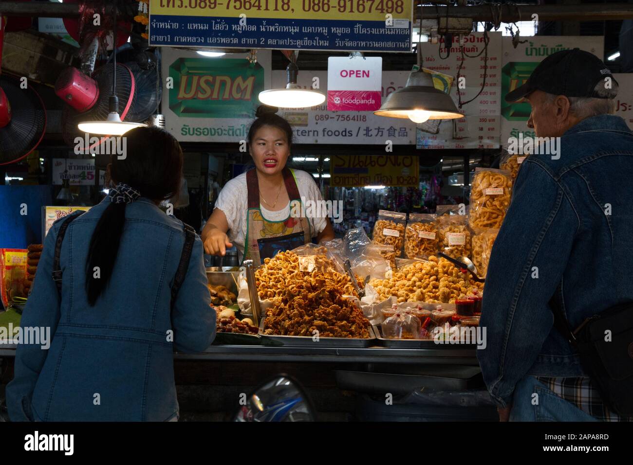 Shopping in chiang mai hi-res stock photography and images - Alamy