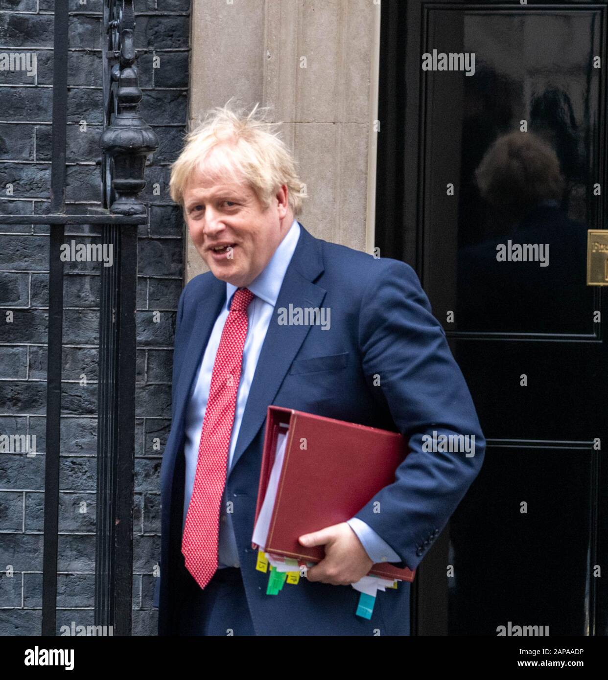 London, UK. 22nd Jan, 2020. Boris Johnson MP PC Prime Minister leaves 10 Downing Street, London Credit: Ian Davidson/Alamy Live News Stock Photo