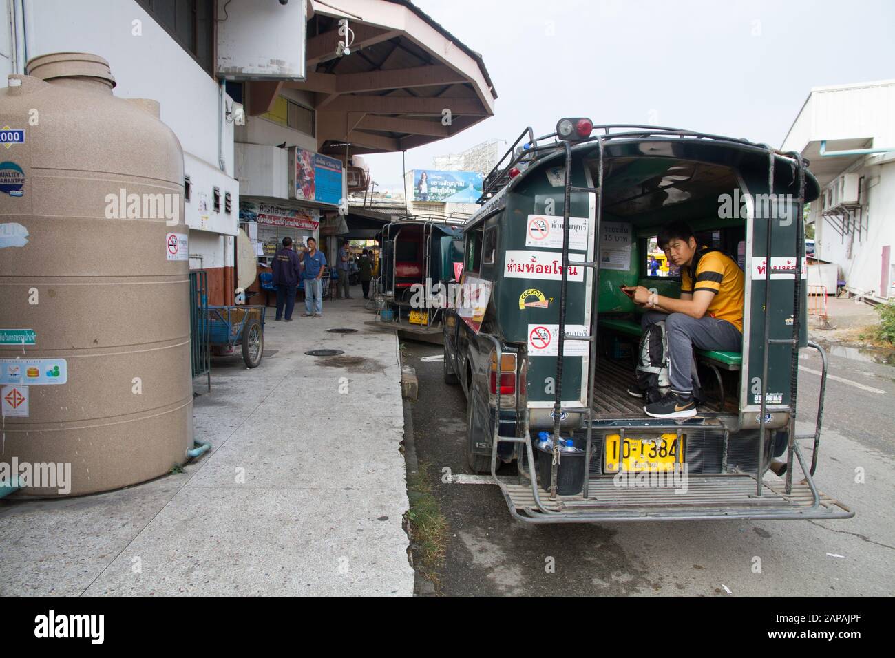 Chiang Mai taxi driver waiting  chiangmai Thailand Thai Asia asians asiati Stock Photo