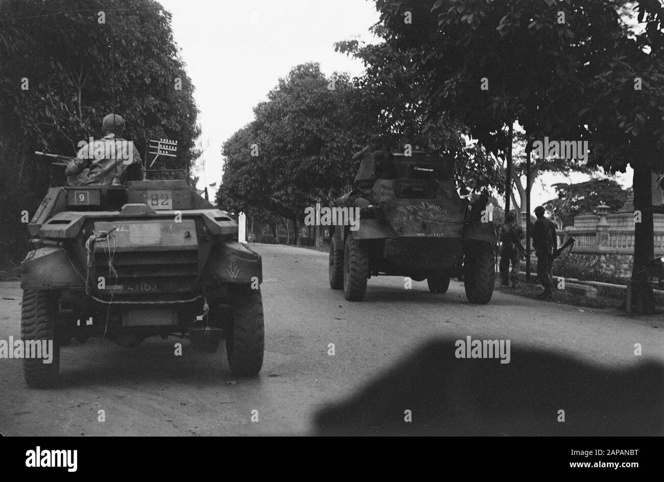 Loeboek Pakem en Baoengan Description: The first armored cars jerk Pematang Siantar within Date: 29 July 1948 Location: Indonesia, Dutch East Indies, Sumatra Stock Photo