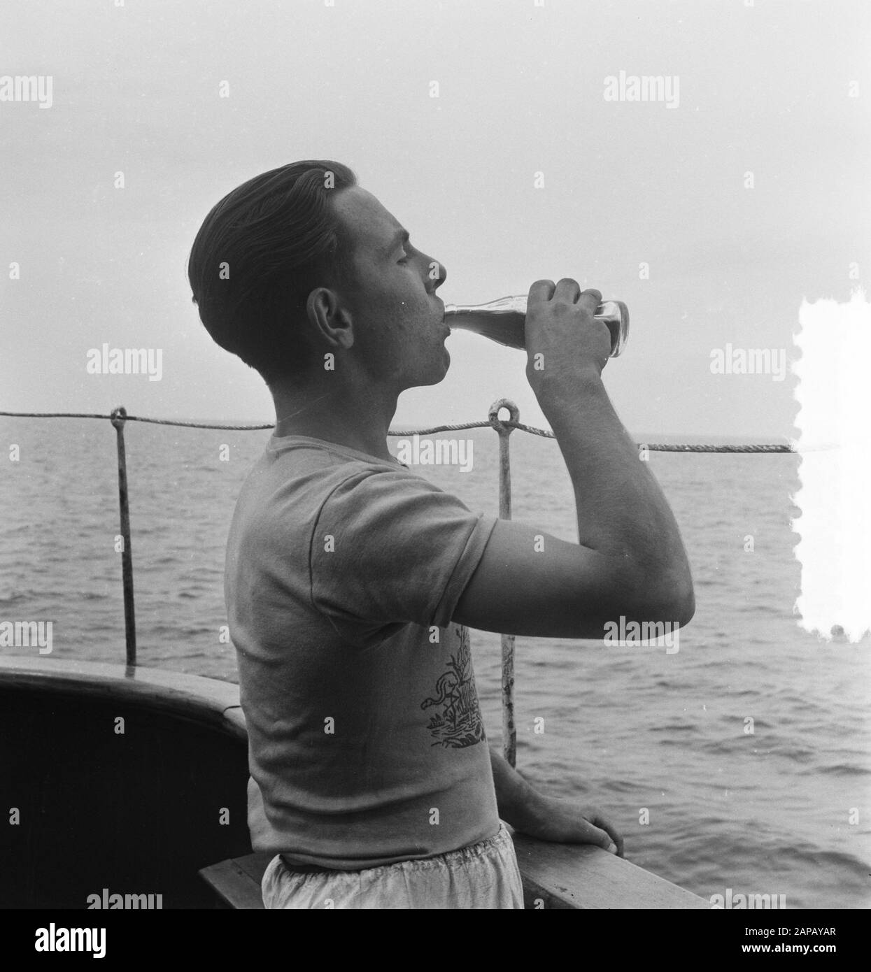 Coca cola worldwide Black and White Stock Photos & Images - Alamy