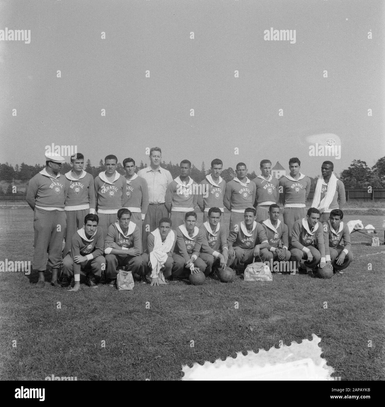 Helsinki Summer Olympics (1952) Description: Brazilian Football Team Annotation: In the first round of the Olympic tournament, Brazil defeated the Dutch team with 5-1 Date: 18 July 1952 Location: Finland, Helsinki Keywords: teams, sports, football Stock Photo