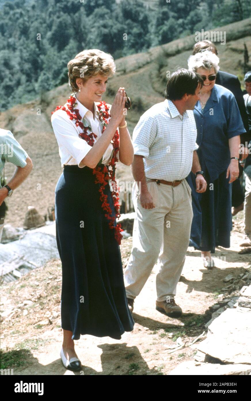 HRH Princess Diana and Lynda, Baroness Chalker of Wallasey, Nepal, March 1993 Stock Photo