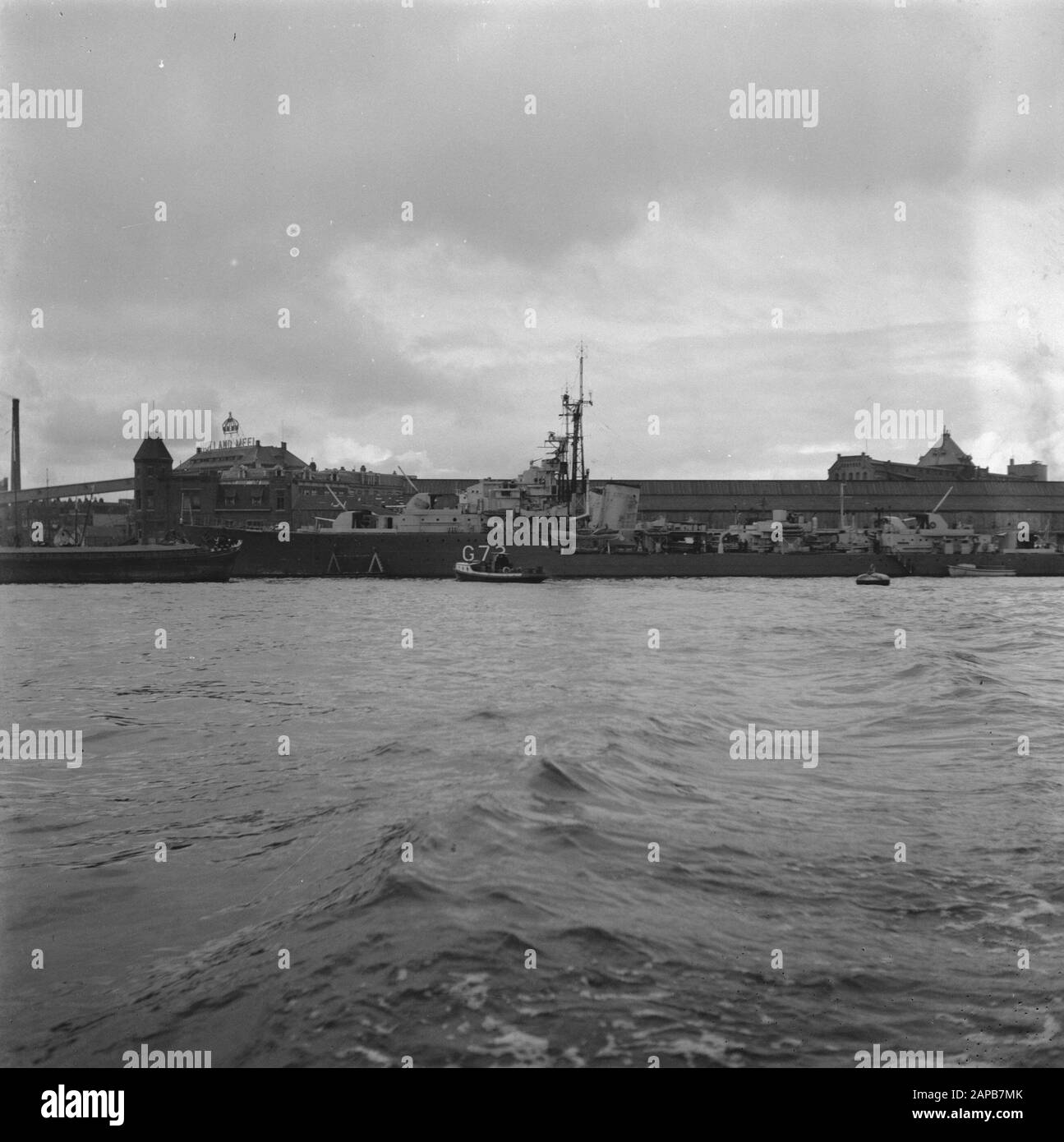 Visit of Admiral Hewitt to the Netherlands Date: 1945 Keywords: Fleets ...