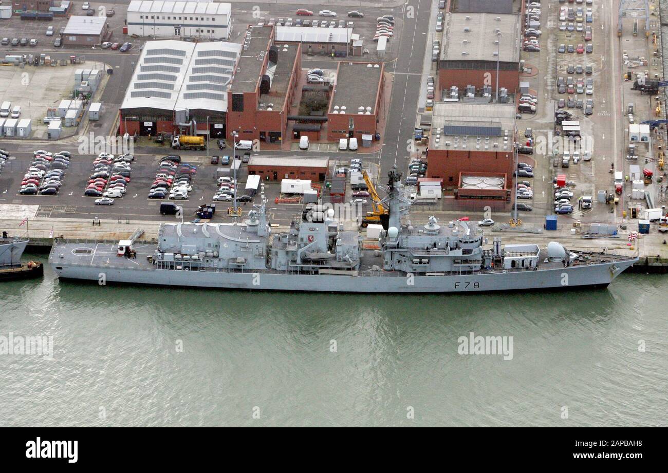 Hms Kent Hi Res Stock Photography And Images Alamy