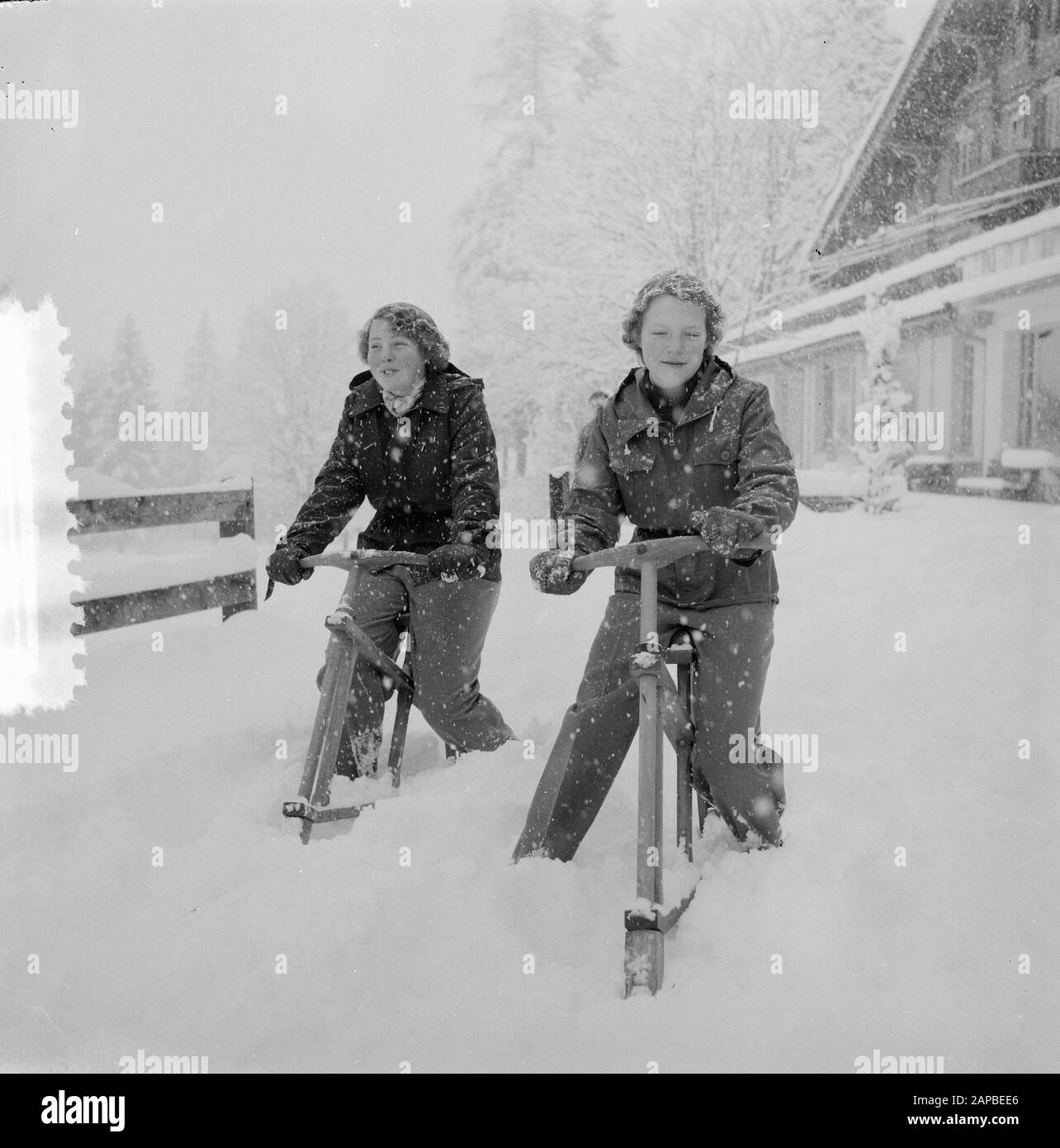Snowbike grindelwald hires stock photography and images Alamy