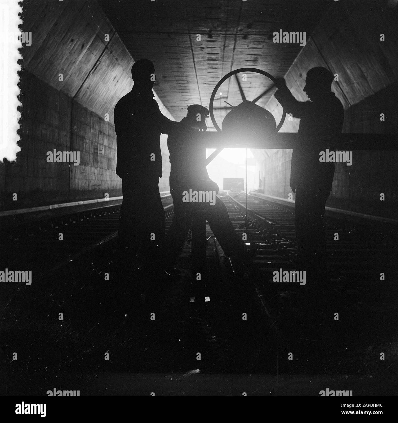 Construction Velsertunnel Date: March 22, 1957 Keywords: construction, tunnels Institution name: Velsertunnel Stock Photo