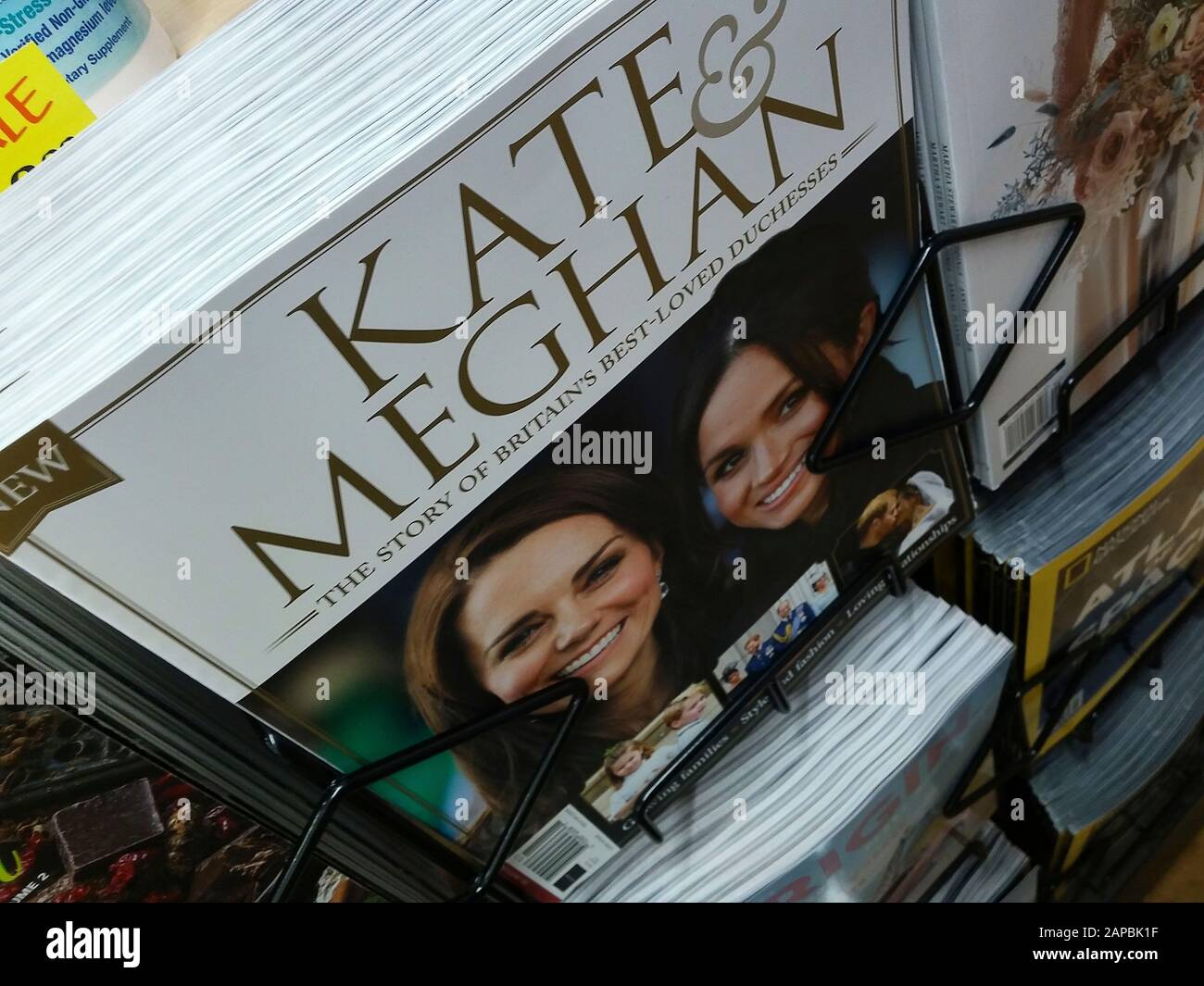 A commemorative magazine on a newsstand in New York celebrates Great Britain’s “best-loved duchesses” Kate Middleton, Duchess of Cambridge and Meghan Markle, Duchess of Sussex, seen on Friday, January 10, 2020. Markle and her husband Prince Harry announced that they would be moving out of Great Britain, becoming financially independent, breaking with the Royal Family and creating their own brand “Sussex Royal”. (© Richard B. Levine) Stock Photo