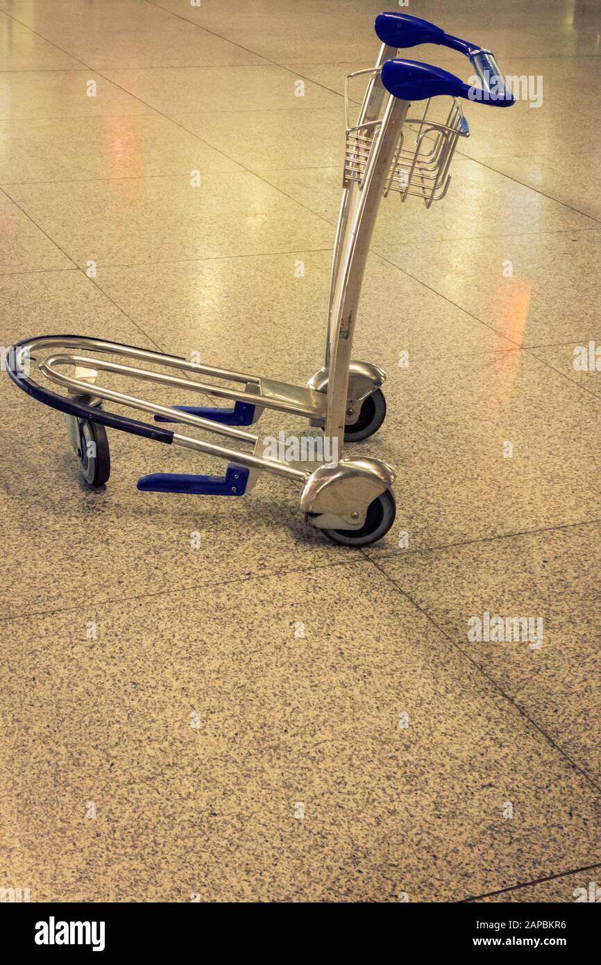 Empty luggage airport trolley hires stock photography and images Alamy