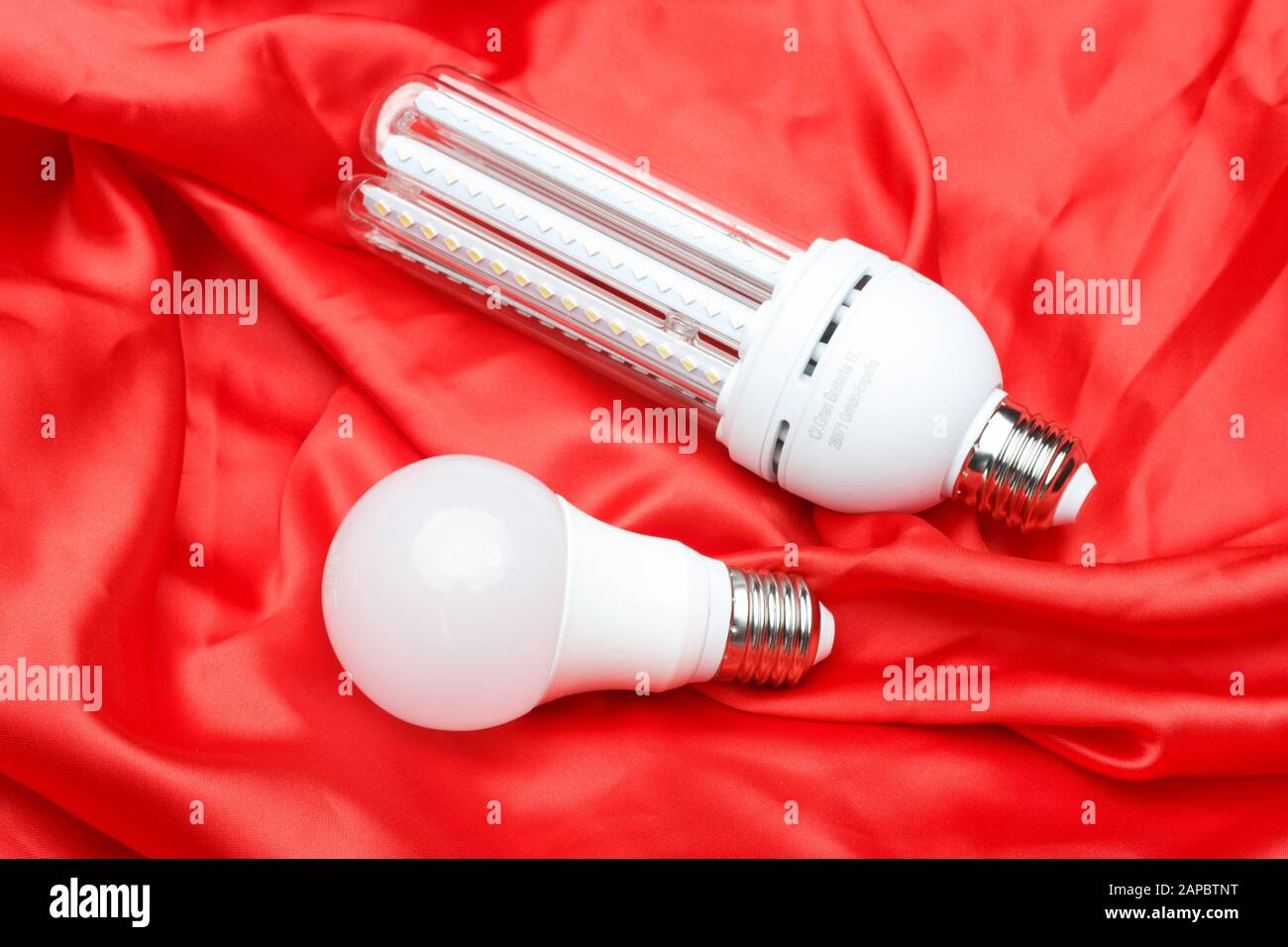Filament bulb, LED light, fluorescent lights, different types of light