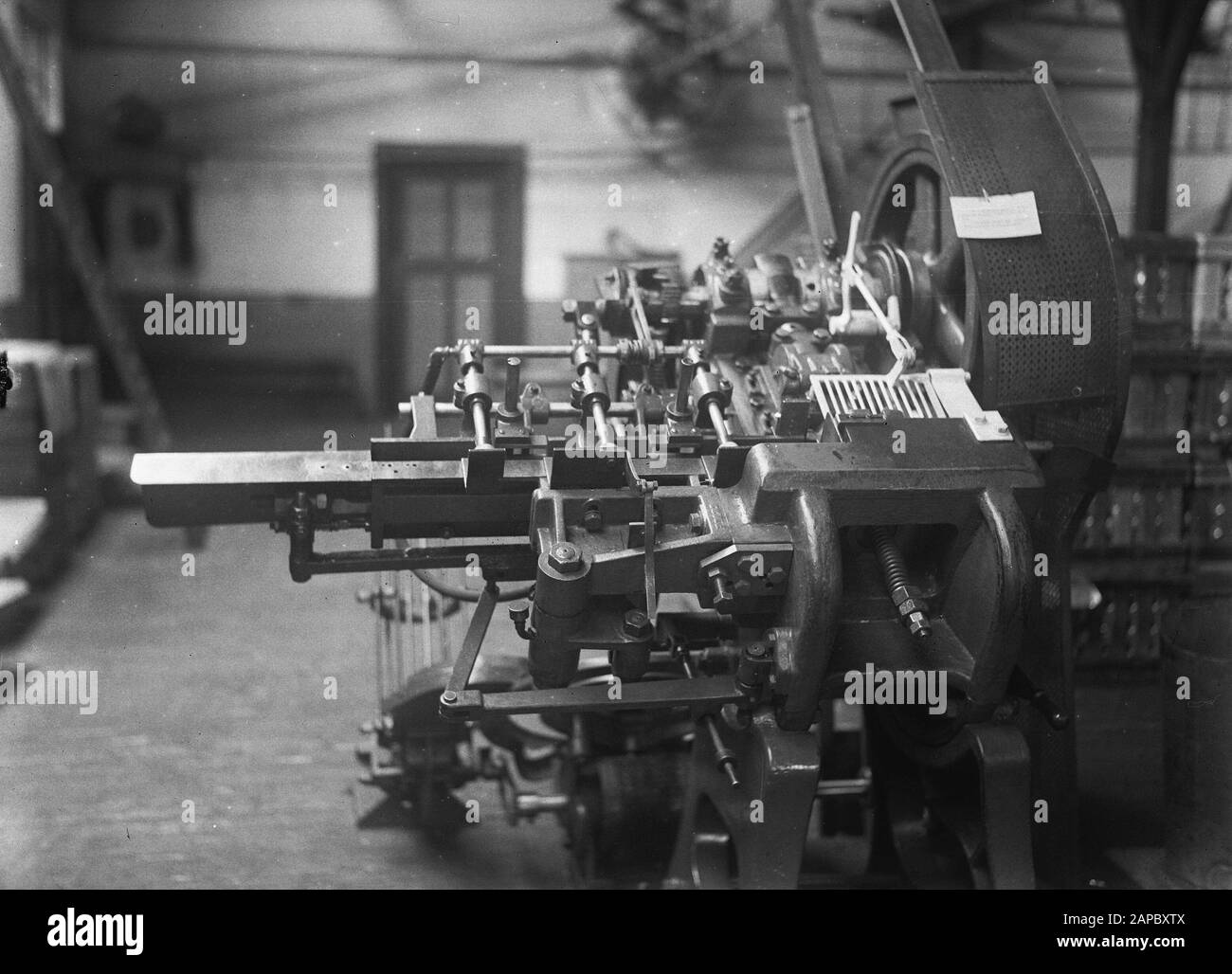 9x12 Hand stamp stamp machine Date undated Keywords ground punching