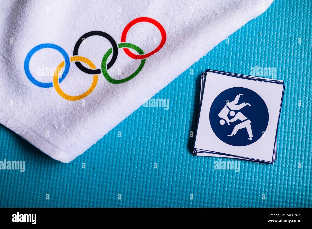 TOKYO, JAPAN, JANUARY. 20. 2020: Judo pictogram and olympic rings. Original wallpaper for olympic game Stock Photo