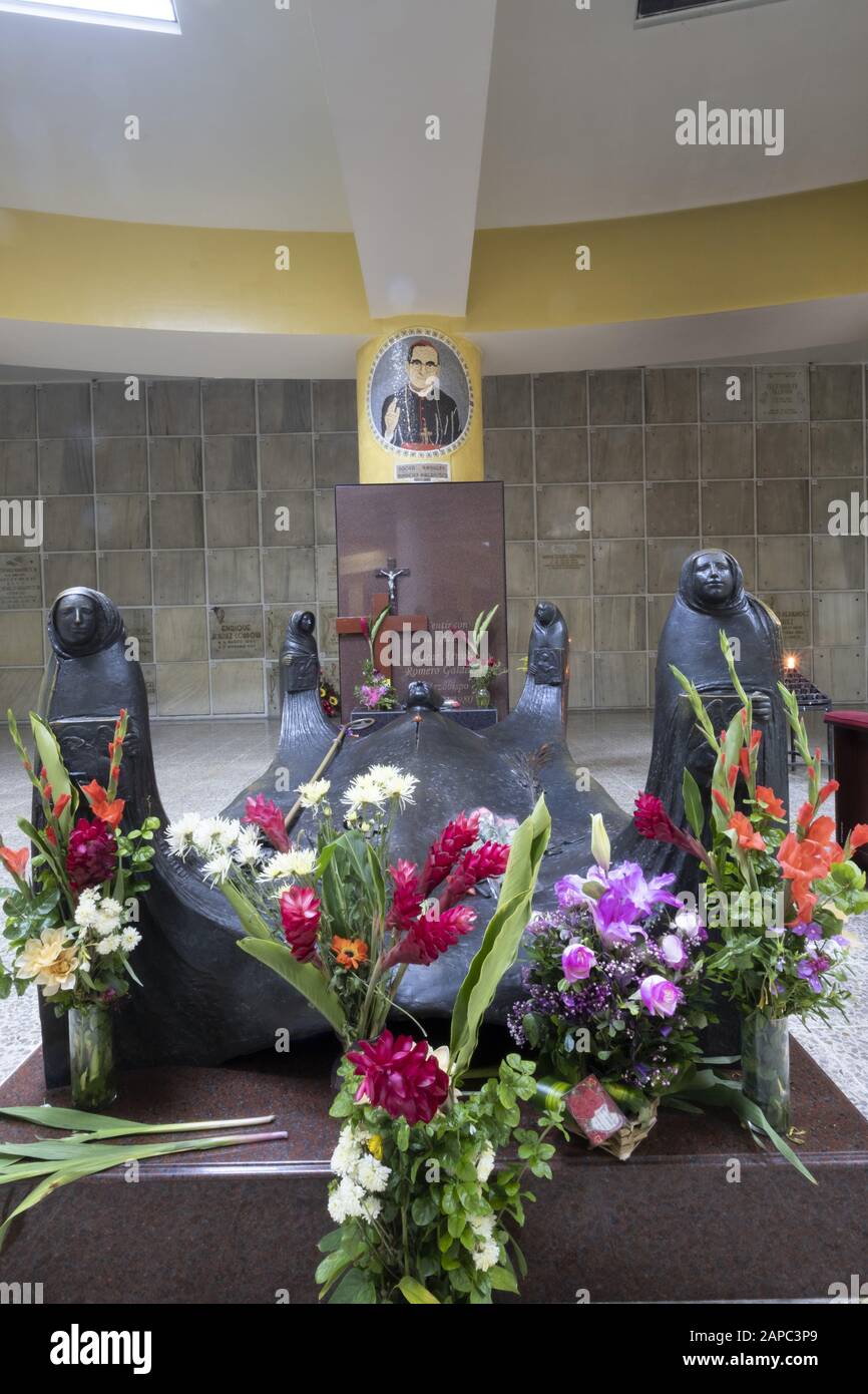 The tomb of Saint Oscar Romero in San Salvador cathedral. The Archbisho was assassinated saying mass in 1980 and was canonised in 2018 by Pope Francis Stock Photo