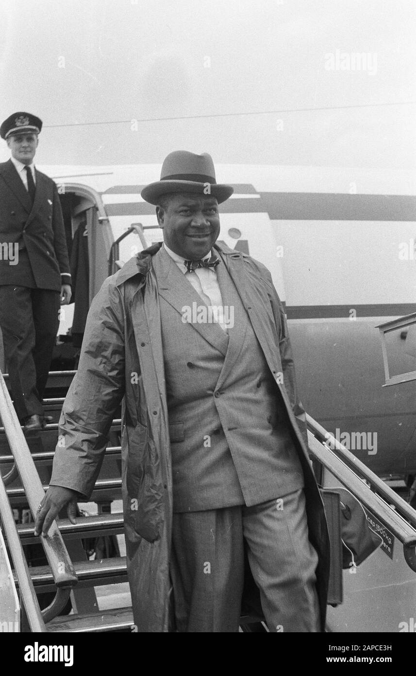 Arrival Minister of Finance from Liberia Charles D. Sherman at Shiphol to attend the YMCA conference Date: August 12, 1960 Location: Liberia Keywords: CONFERENCE, arrivals Personal name: Charles D. Sherman Institution name: Schiphol Stock Photo