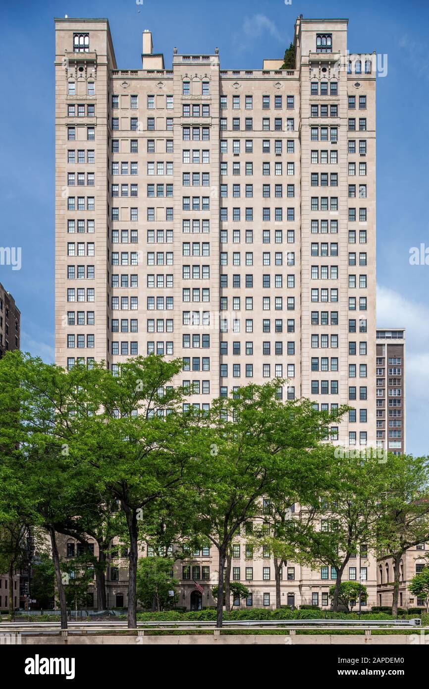 Residential Buildings on Lake Shore Drive Stock Photo Alamy