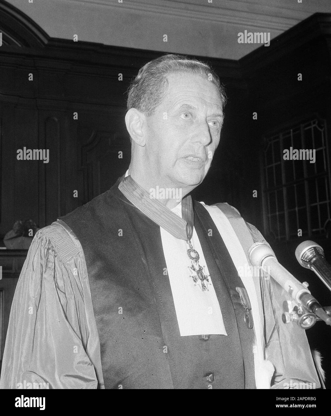 Lwoff andre Black and White Stock Photos & Images Alamy