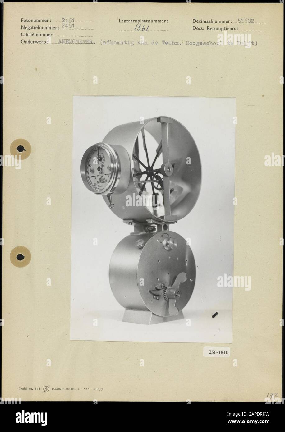 Anemometers Description: Anemometer, from Delft University of Technology  Date: undated Keywords: anemometers, measuring instruments, wind speed  meters Institution name: Technical University Delft Stock Photo - Alamy