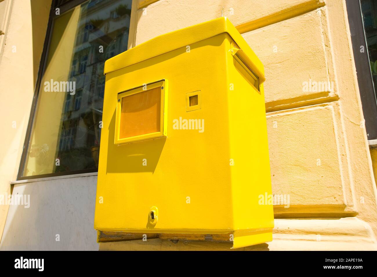 Page 3 - Briefkasten High Resolution Stock Photography and Images - Alamy