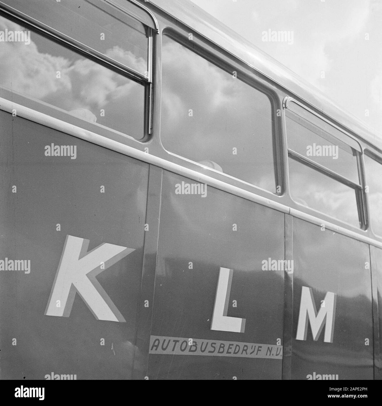 Schiphol and corporate identity KLM Description: Autobus with KLM typography Date: 1950 Keywords: buses, emblems, logos, airlines, aircraft Institution name: KLM Stock Photo