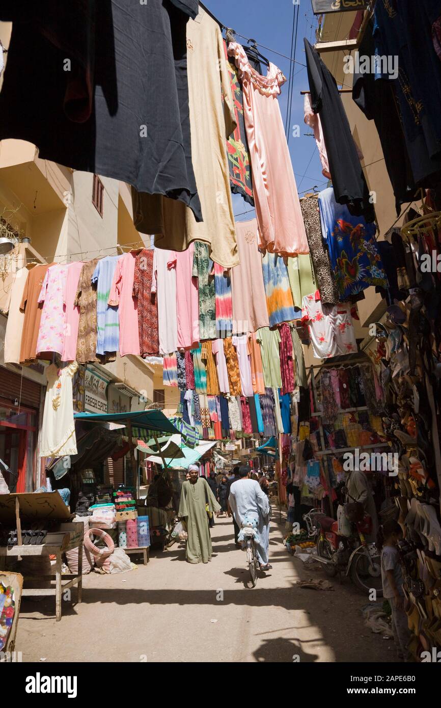 Luxor city egypt architecture street hi-res stock photography and ...